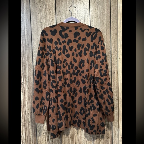 Belle by Kim Gravel Petite Animal Intarsia Long Cardigan - Picture 2 of 3